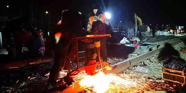 今日頭條、北京日報:13號線清河站撥線工程倒計時,京城地鐵首 次鋪上樹脂軌枕 今日頭條、北京日報:13號線清河站撥線工程倒計時,京城地鐵首 次鋪上樹脂軌枕